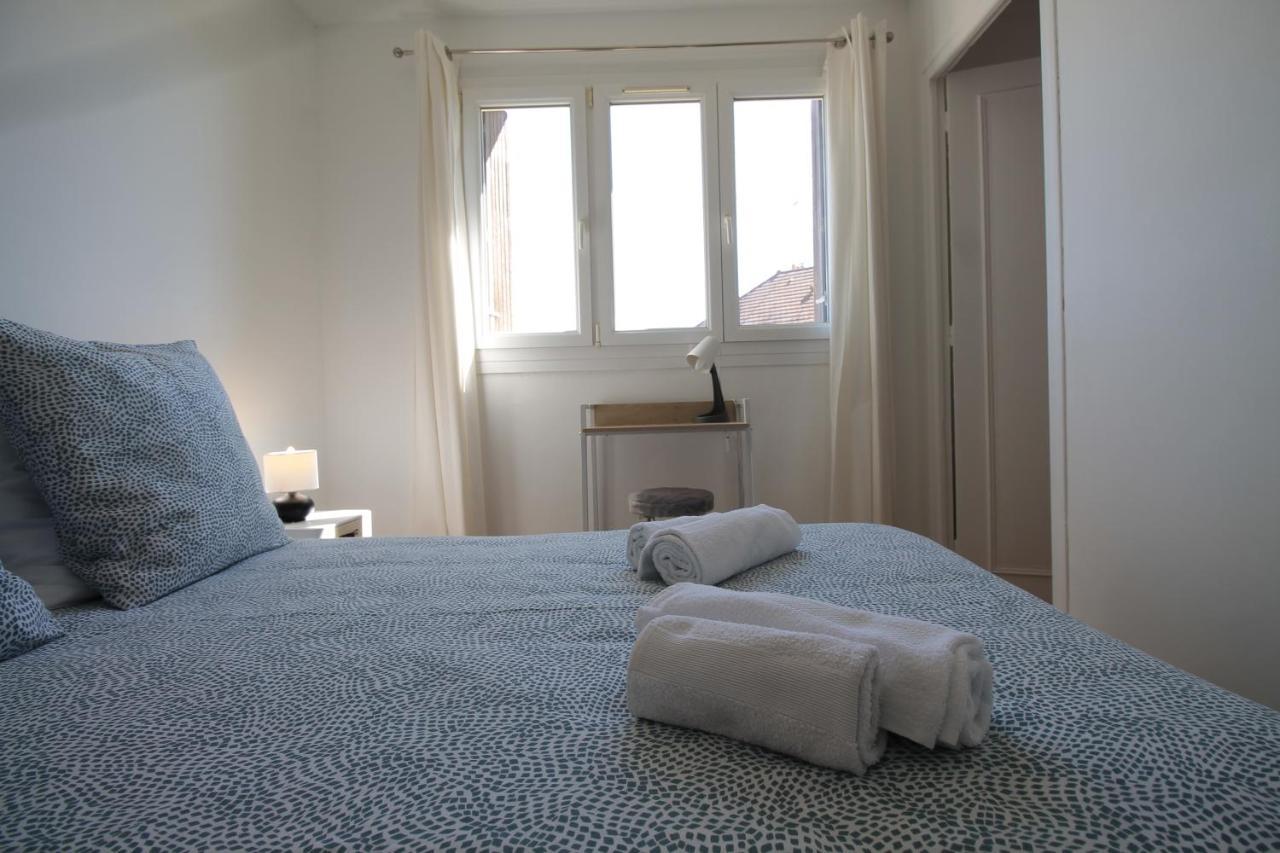 Valley View Retreat: Fully Renovated Apartment with Free Parking and Streaming Pont-Hebert Exterior photo